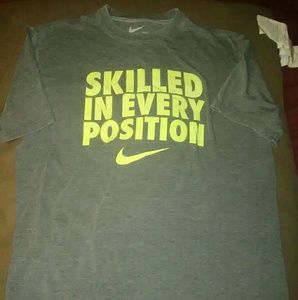 Nike sz L tee shirt